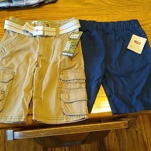 2 Pair Boys Shorts 5T NWT, Lee and Levi's Brands, Excellent Condition